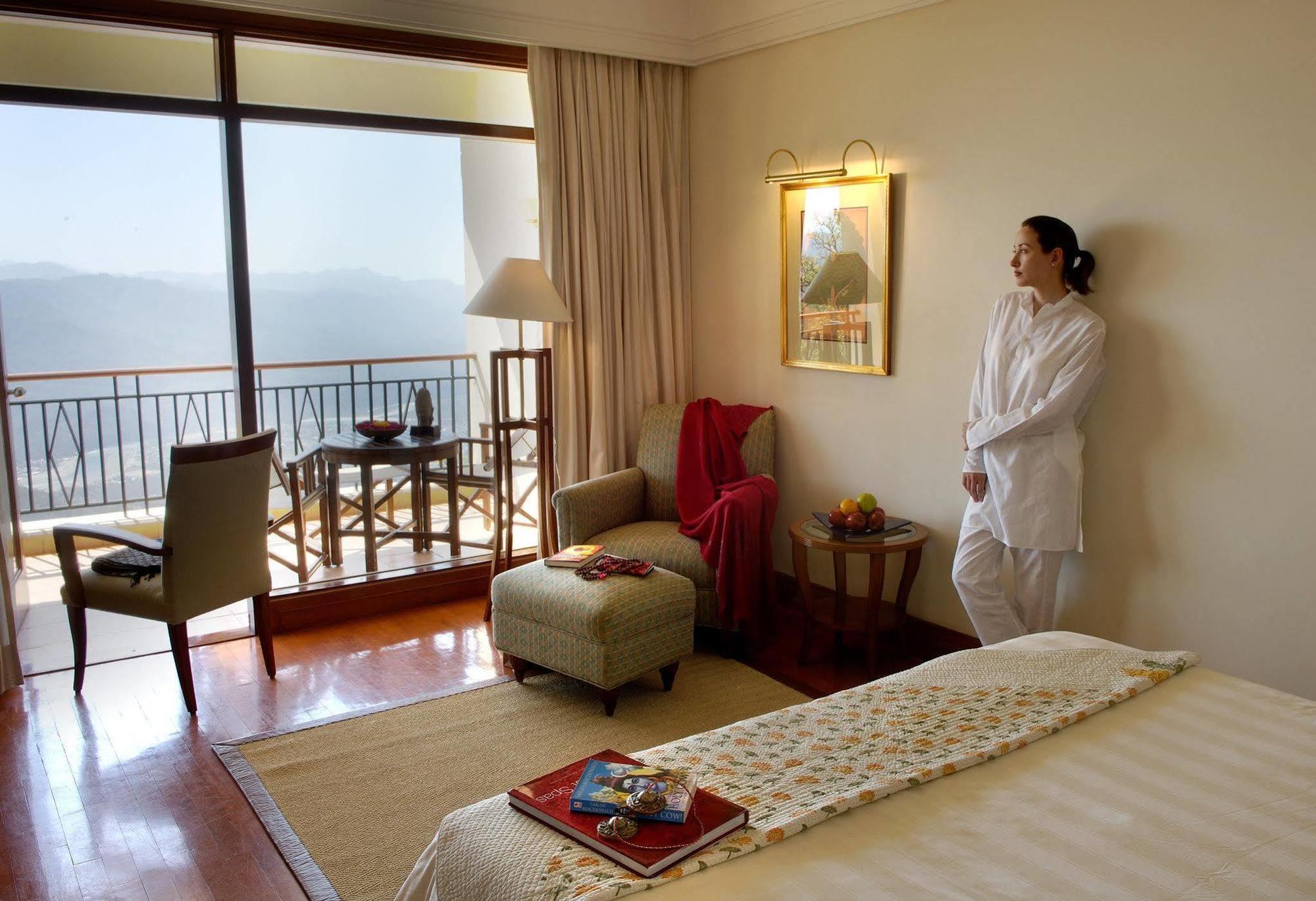 Hotel Ananda In The Himalayas Rishīkesh Esterno foto